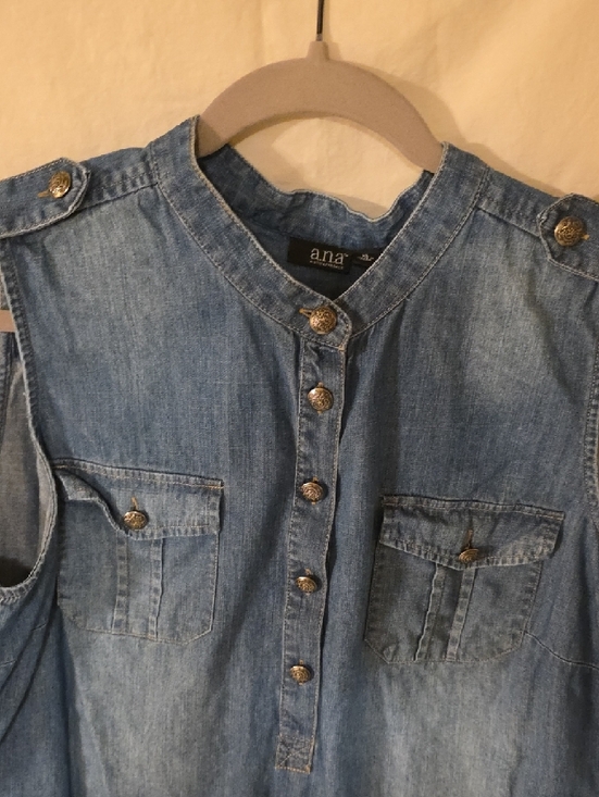 a.n.a Blue Denim Button-Front Tank Top - Picture 5 of 6
